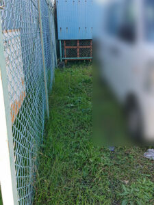 東京都大田区 草刈り前 駐車場